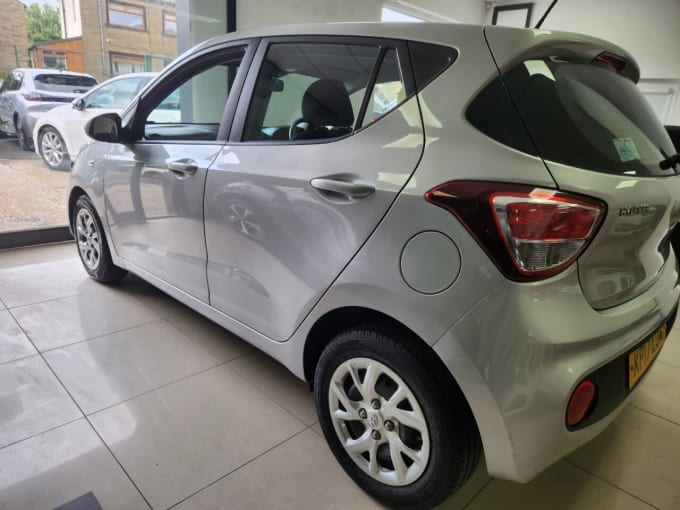 2025 Hyundai I10