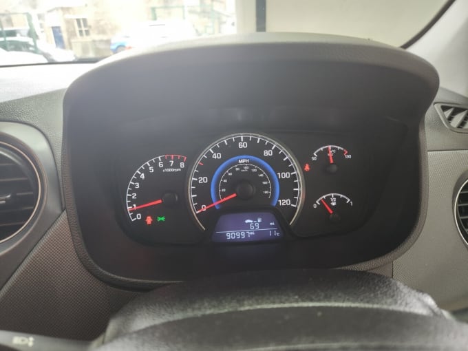 2025 Hyundai I10