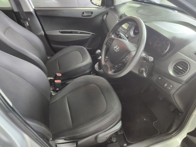 2025 Hyundai I10