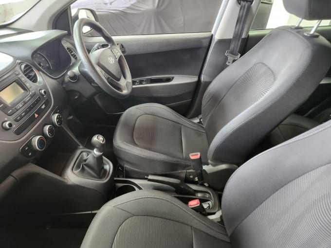 2025 Hyundai I10