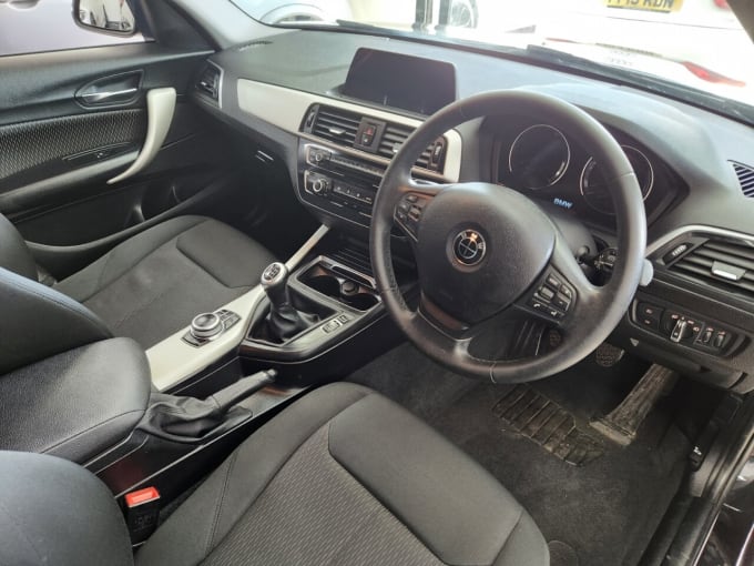 2025 BMW 1 Series