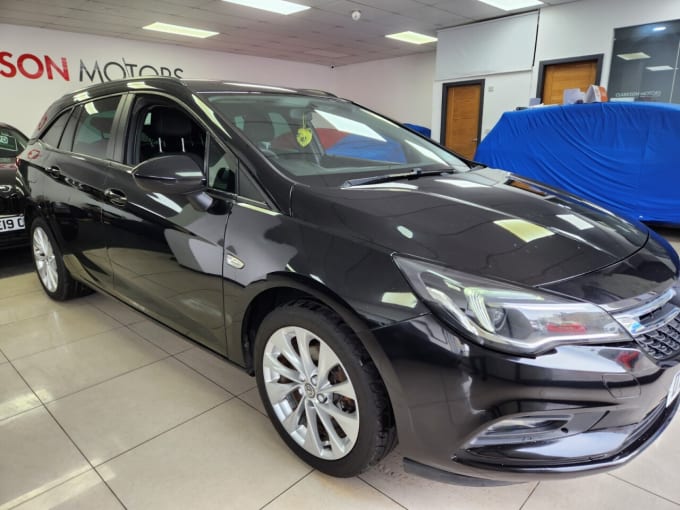 2025 Vauxhall Astra
