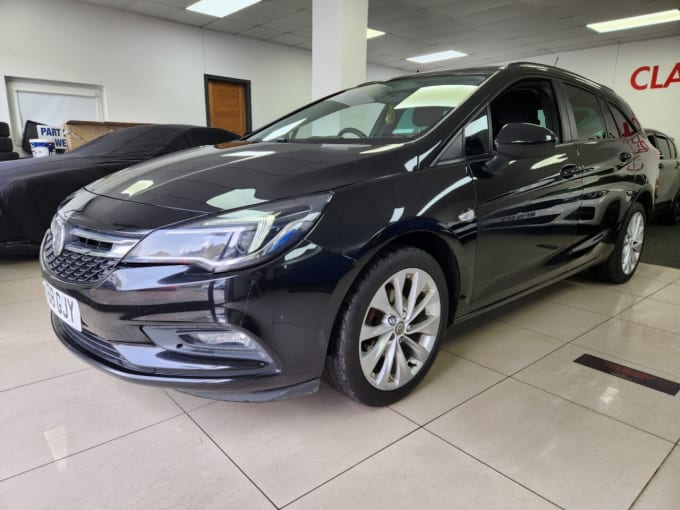 2025 Vauxhall Astra