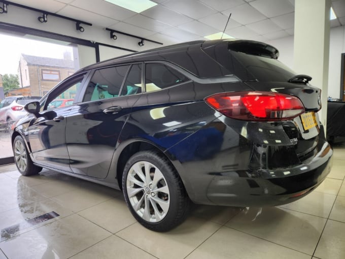 2025 Vauxhall Astra