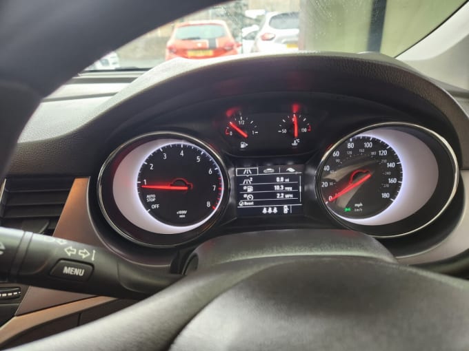 2025 Vauxhall Astra
