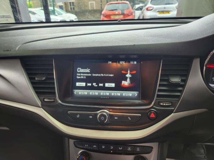 2025 Vauxhall Astra