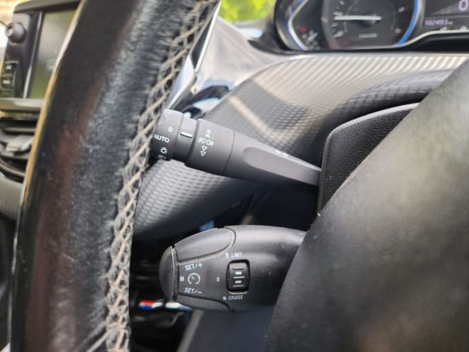 2025 Peugeot 2008