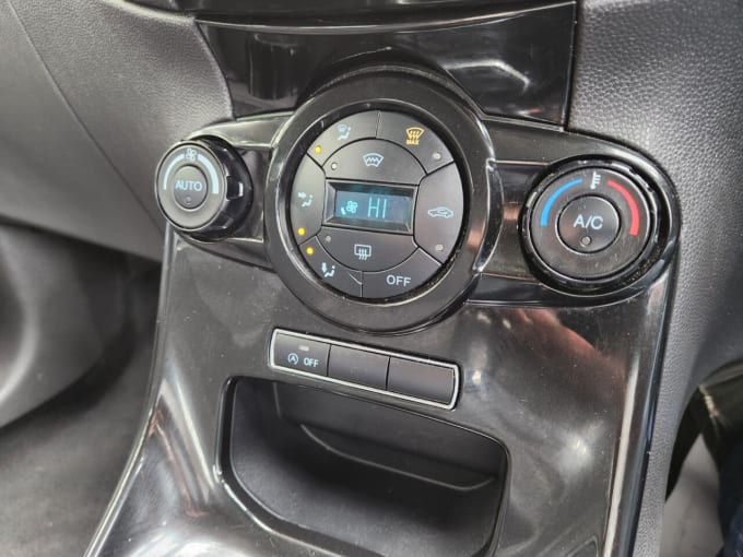 2025 Ford Fiesta