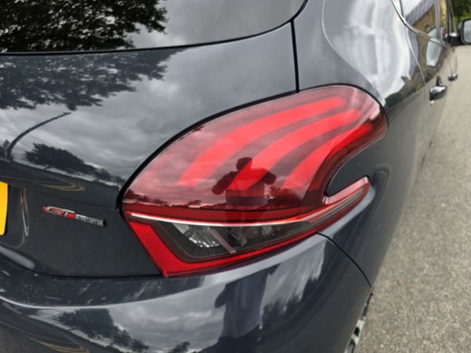 2025 Peugeot 208