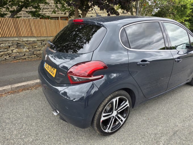 2025 Peugeot 208