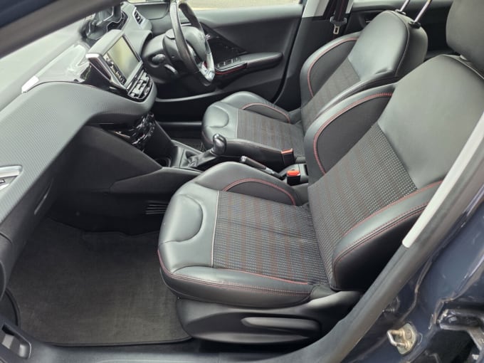 2025 Peugeot 208
