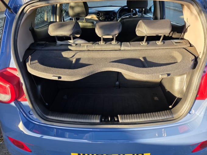 2025 Hyundai I10