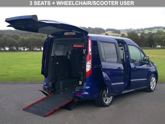2025 Ford Tourneo Connect