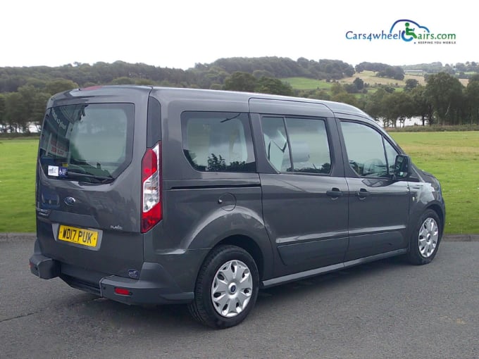 2025 Ford Grand Tourneo Connect