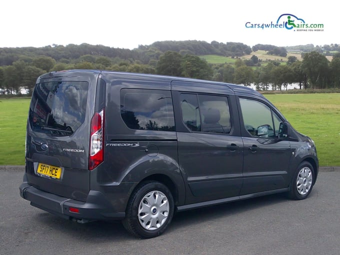 2024 Ford Grand Tourneo Connect