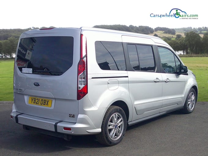 2024 Ford Grand Tourneo Connect