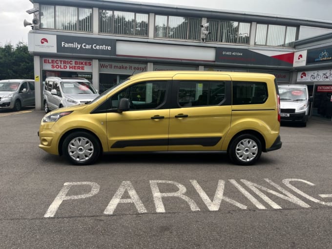 2024 Ford Grand Tourneo Connect