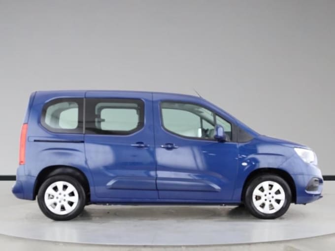 2025 Vauxhall Combo Life