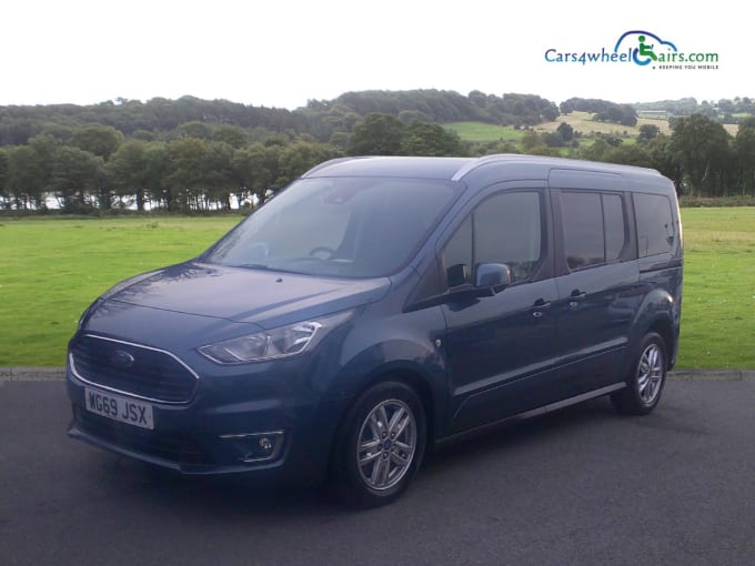 2025 Ford Grand Tourneo Connect