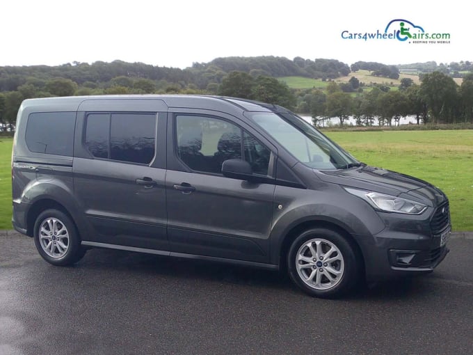 2025 Ford Grand Tourneo Connect