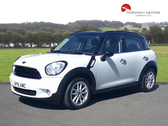 2025 Mini Countryman