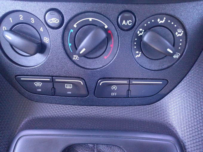 2025 Ford Grand Tourneo Connect