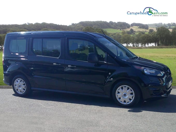 2025 Ford Grand Tourneo Connect