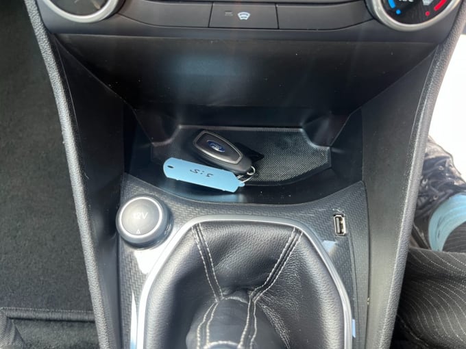 2025 Ford Fiesta