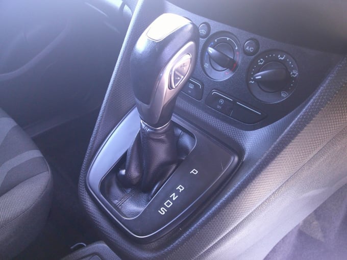 2025 Ford Grand Tourneo Connect