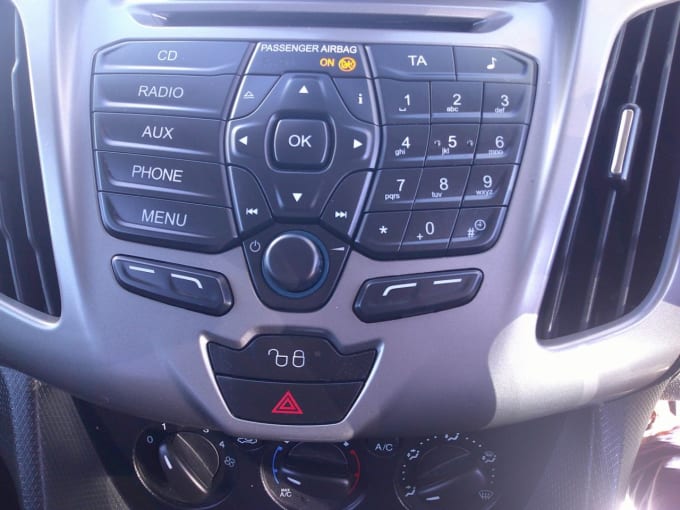 2025 Ford Grand Tourneo Connect
