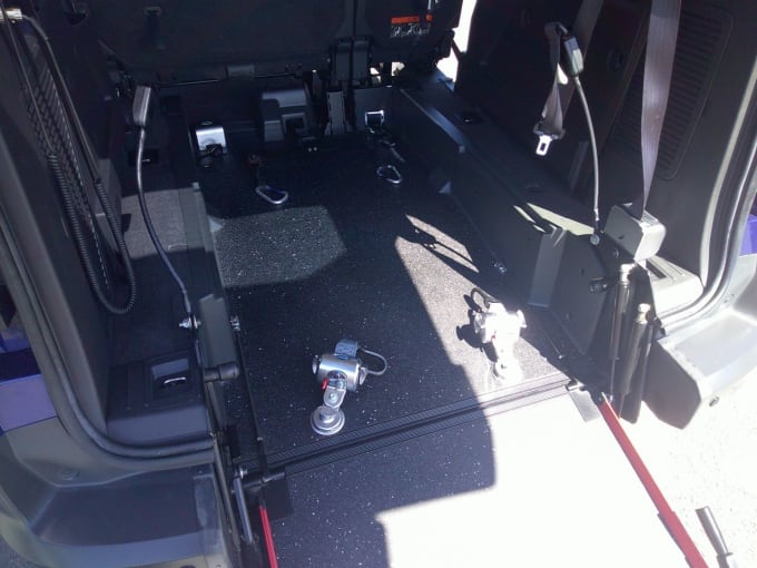 2025 Ford Grand Tourneo Connect