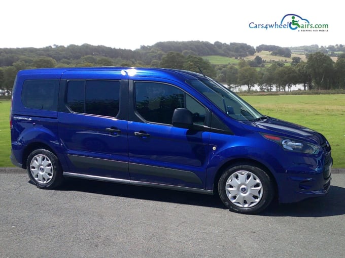 2025 Ford Grand Tourneo Connect