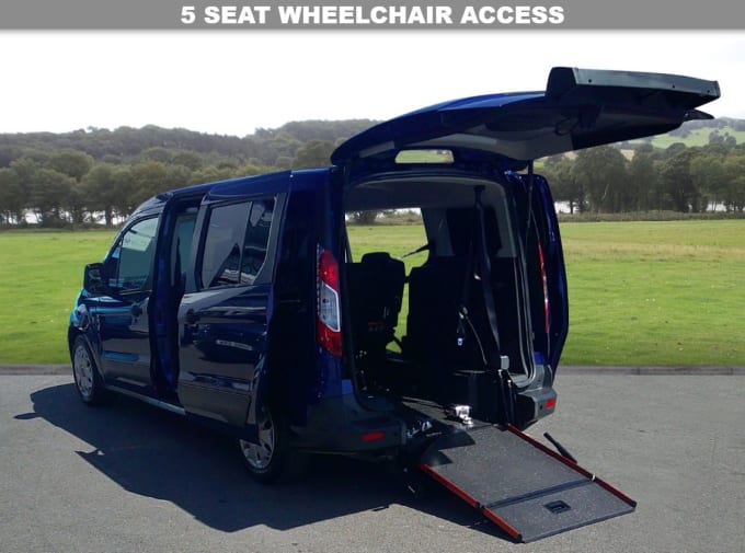 2025 Ford Grand Tourneo Connect