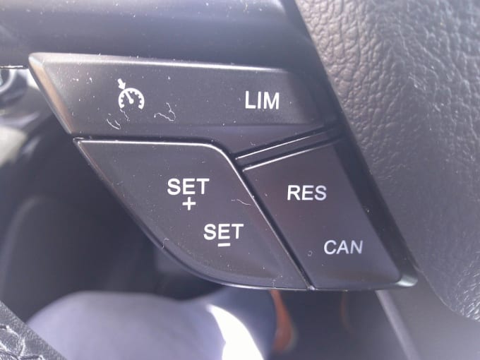2025 Ford Grand C-max