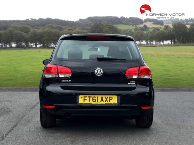 2025 Volkswagen Golf