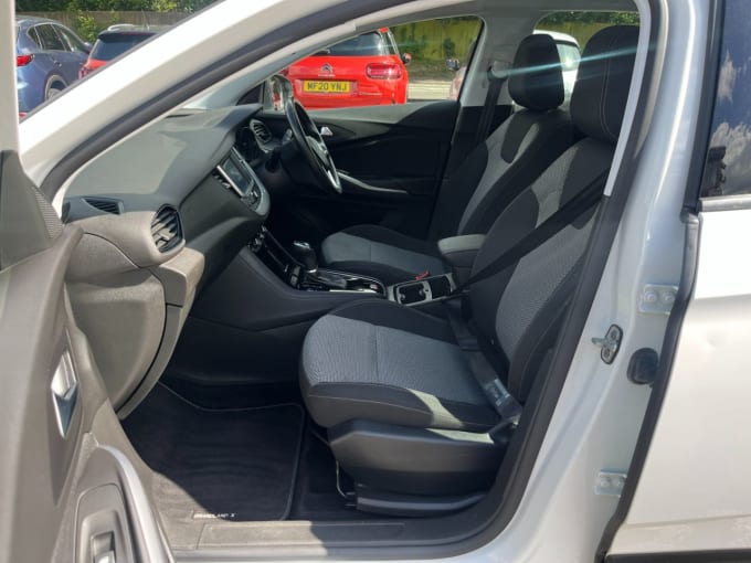 2025 Vauxhall Grandland X