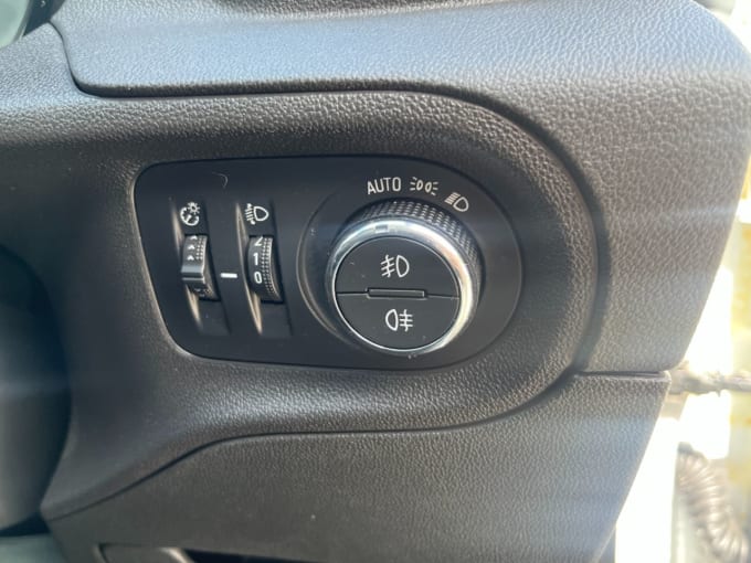 2025 Vauxhall Grandland X