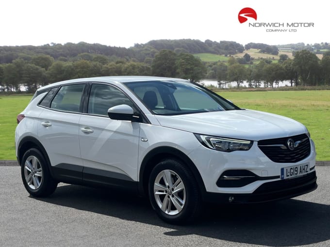 2025 Vauxhall Grandland X