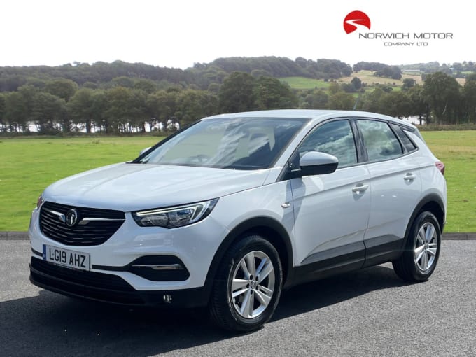 2025 Vauxhall Grandland X