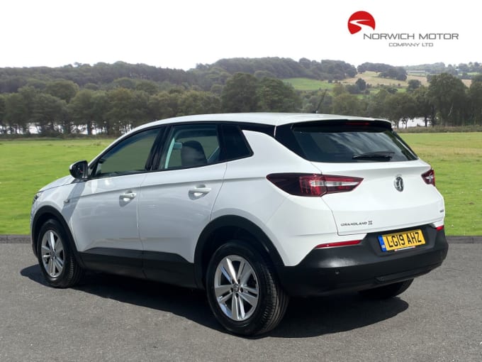 2025 Vauxhall Grandland X