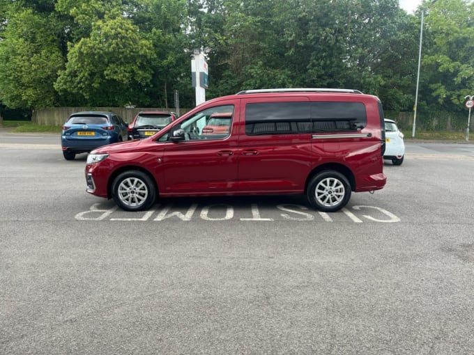2025 Ford Grand Tourneo Connect