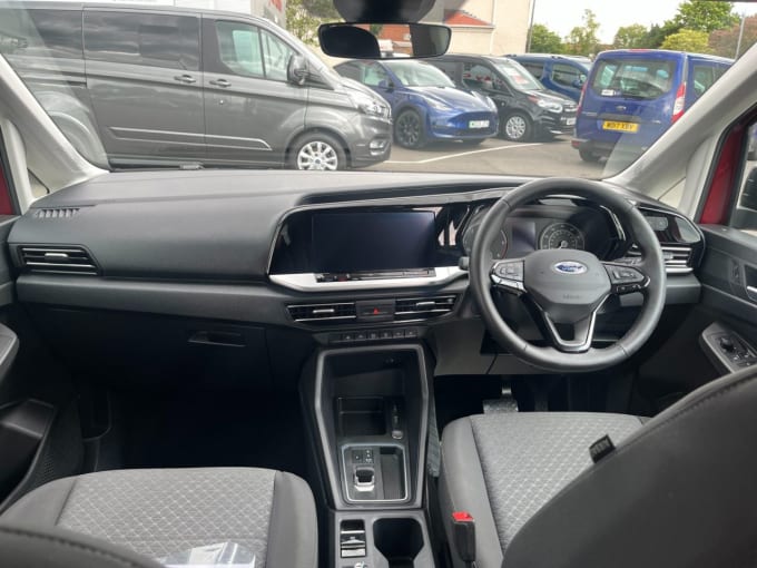 2025 Ford Grand Tourneo Connect