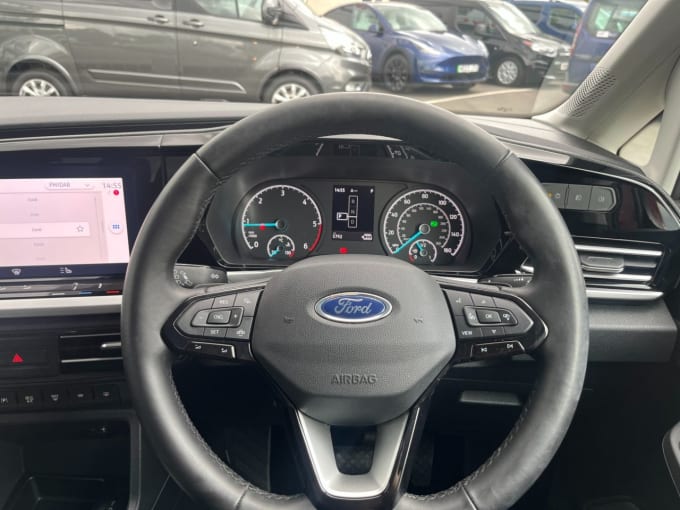 2025 Ford Grand Tourneo Connect