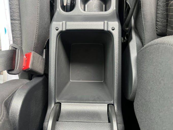 2025 Ford Grand Tourneo Connect