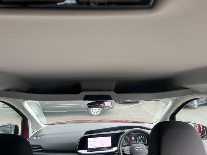2025 Ford Grand Tourneo Connect