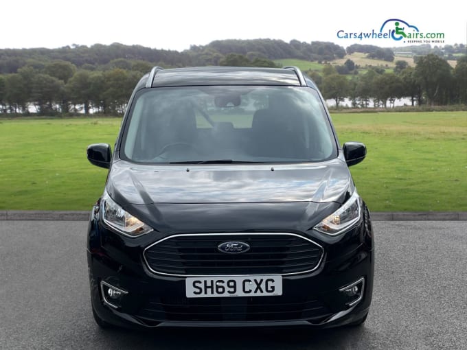 2025 Ford Grand Tourneo Connect
