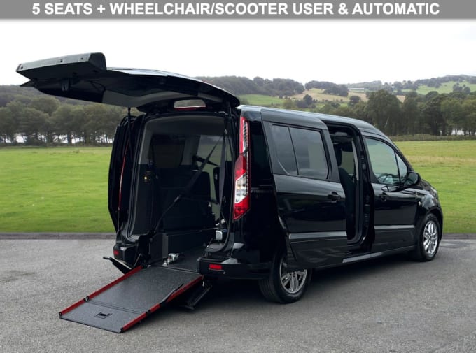 2025 Ford Grand Tourneo Connect
