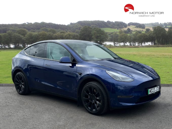2025 Tesla Model Y