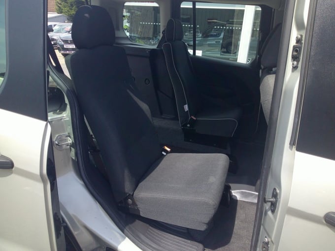 2025 Ford Tourneo Connect