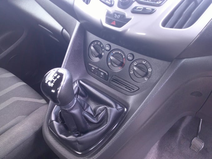 2025 Ford Tourneo Connect